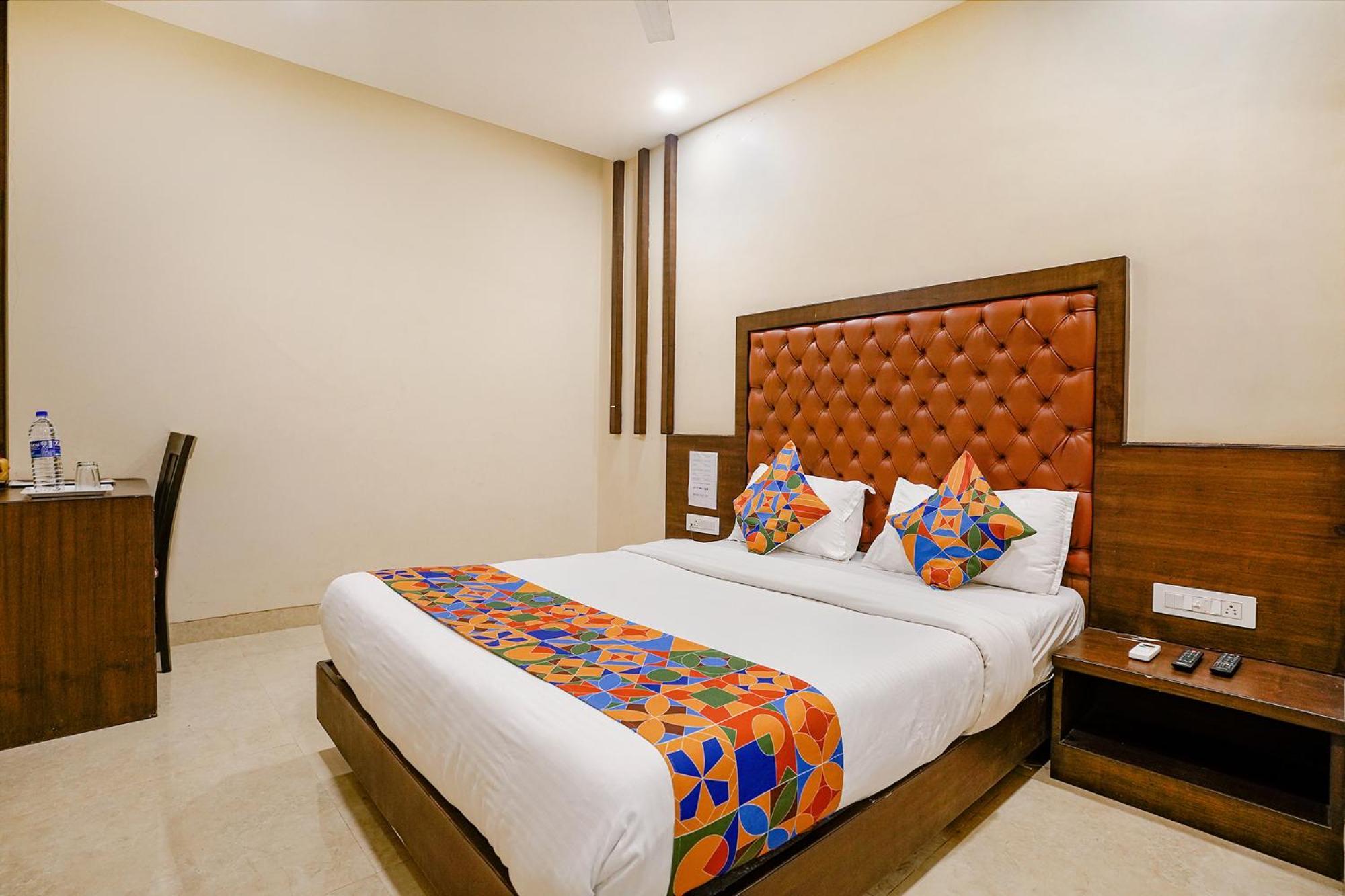 Fabhotel Vertigo Suites - Nr Bkc Bombaj Zewnętrze zdjęcie