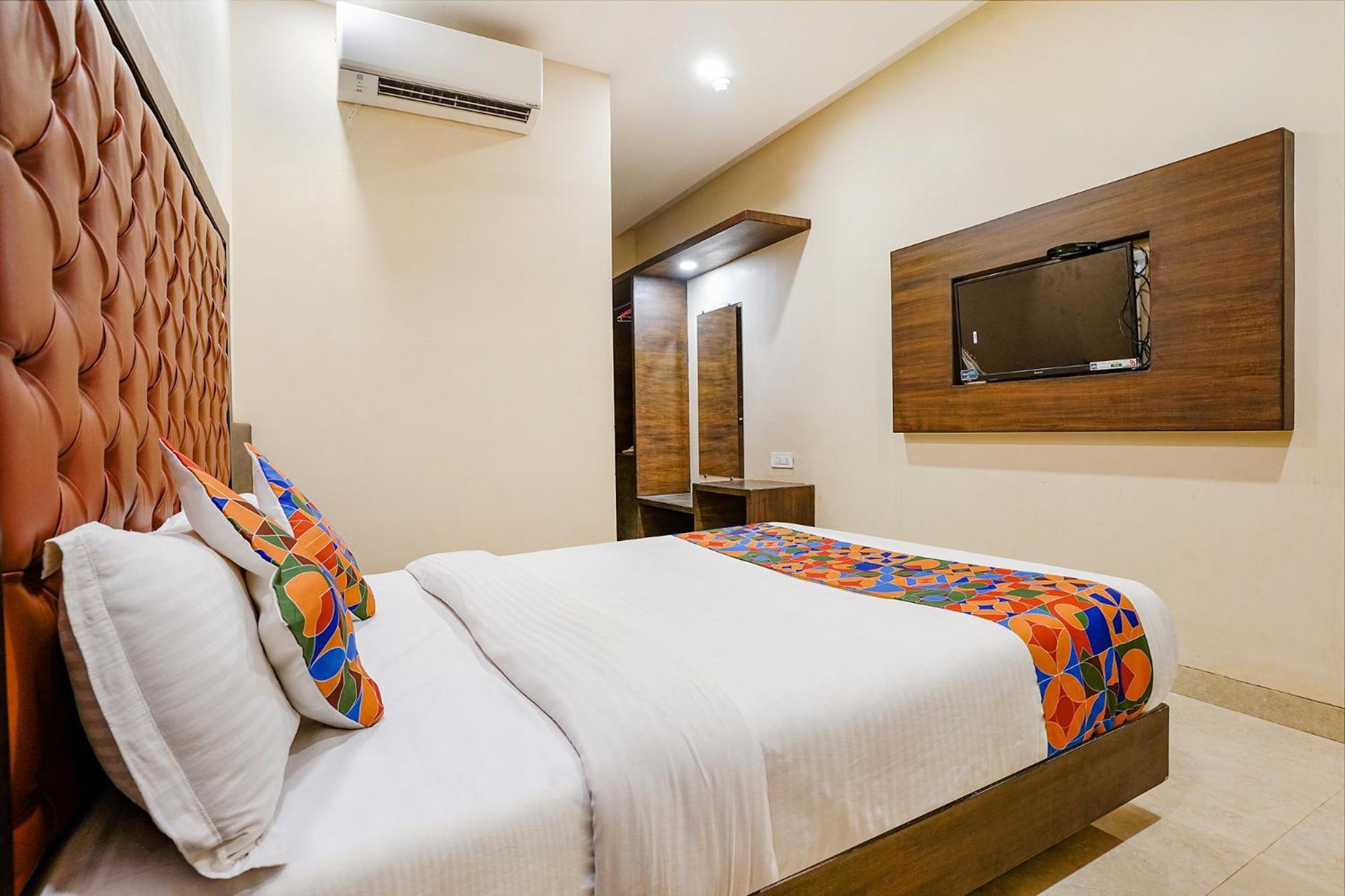 Fabhotel Vertigo Suites - Nr Bkc Bombaj Zewnętrze zdjęcie